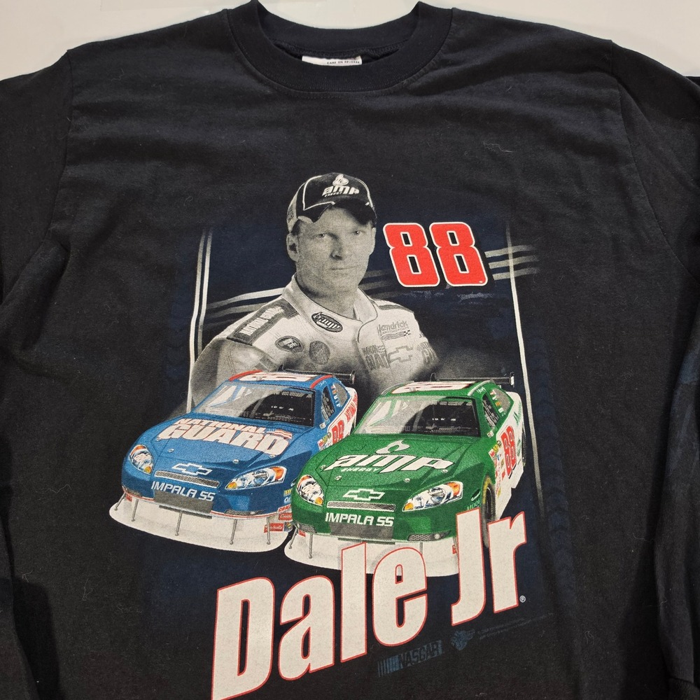 Winners Circle NASCAR Dale Earnhardt Jr 88 Long Sleeve Shirt Black Mens M